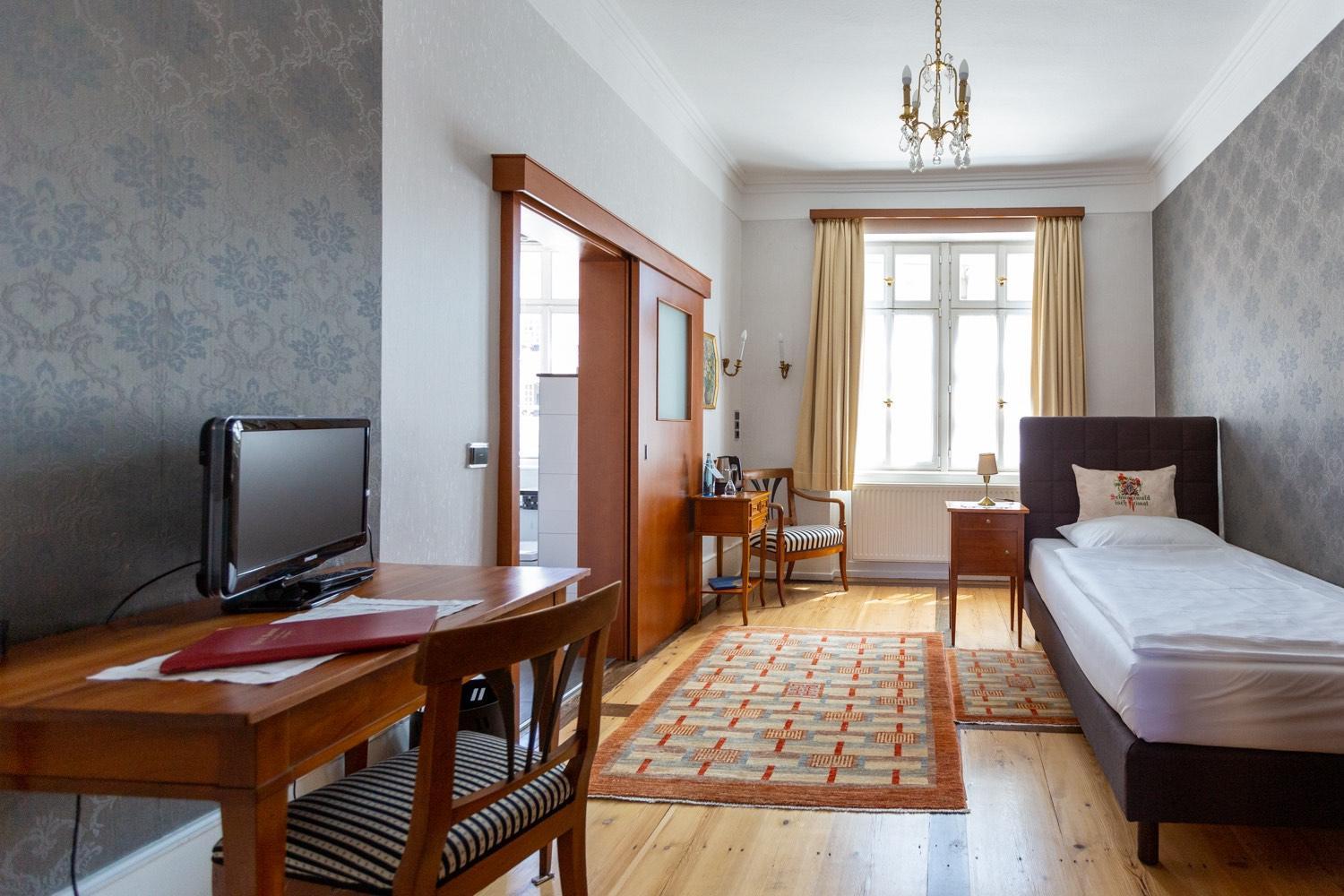 Boardinghouse Sonne Hotel Offenburg Ngoại thất bức ảnh