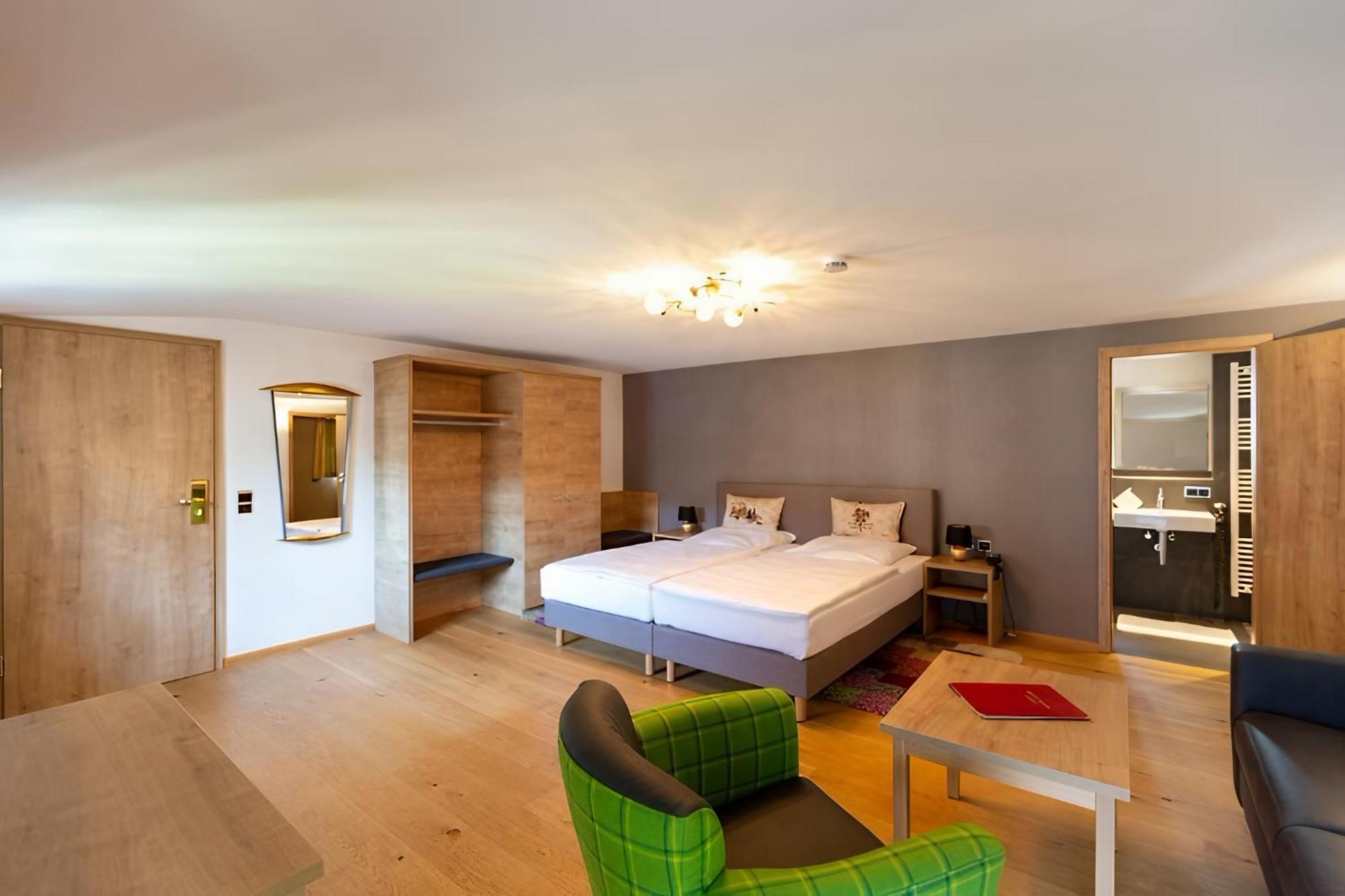 Boardinghouse Sonne Hotel Offenburg Ngoại thất bức ảnh