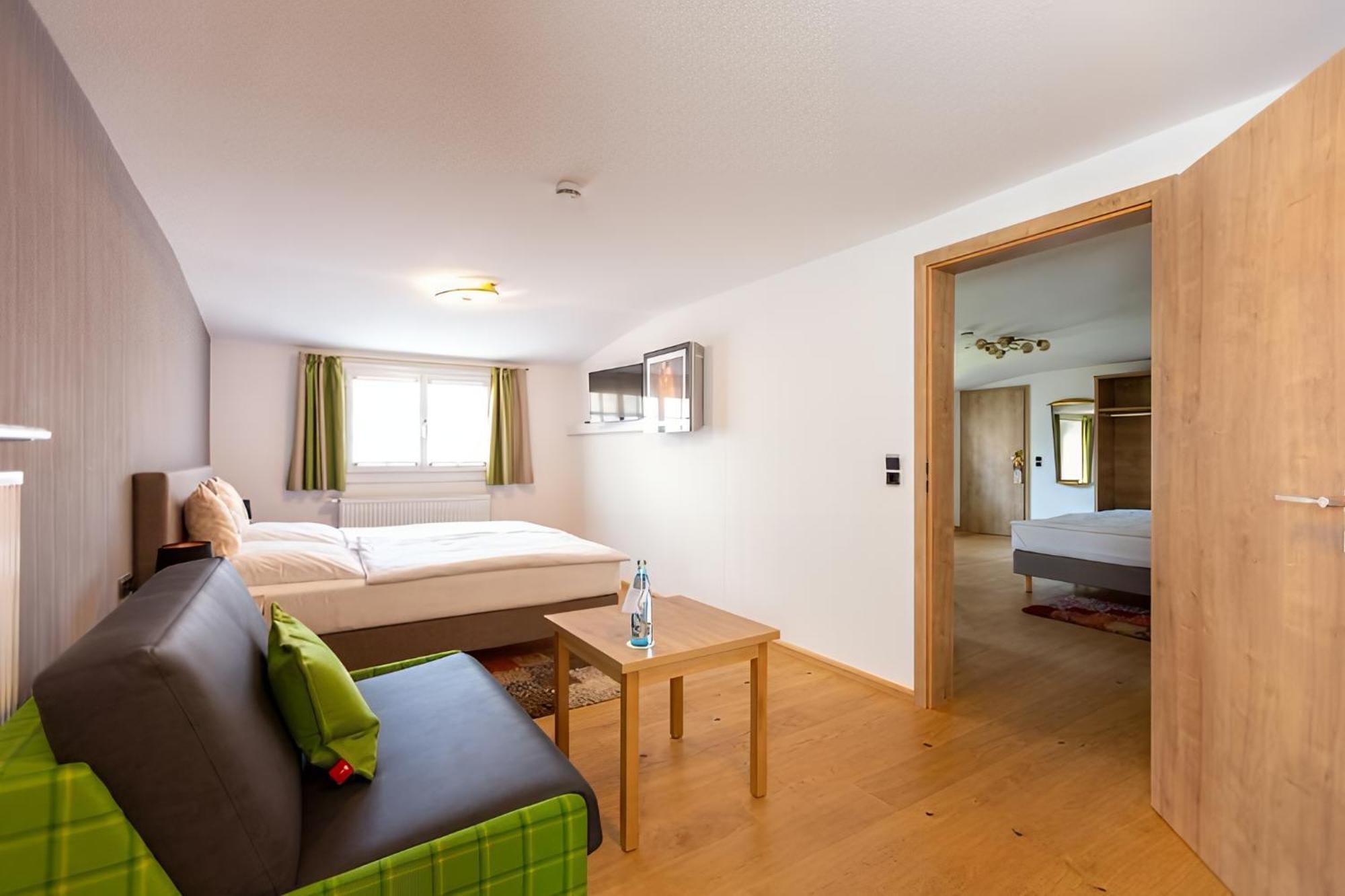 Boardinghouse Sonne Hotel Offenburg Ngoại thất bức ảnh
